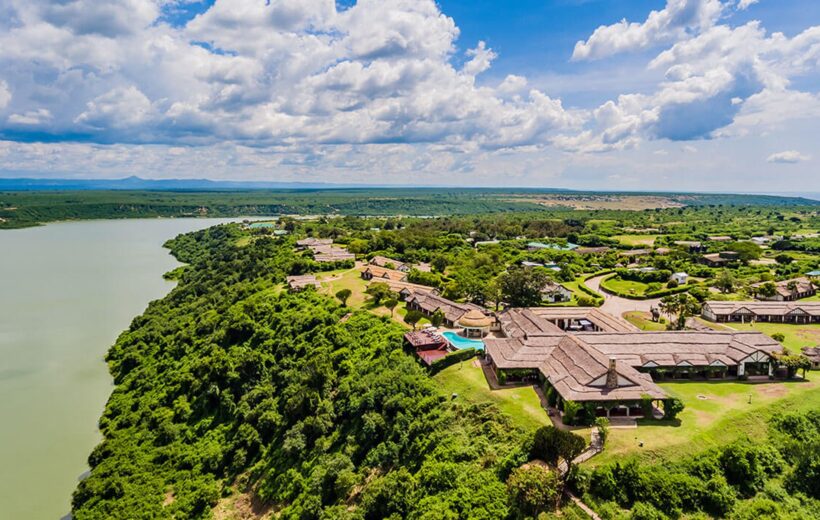 4-Day Tour Guide to Queen Elizabeth National Park